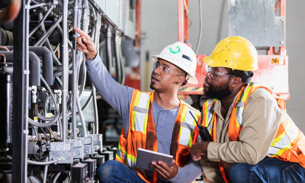 Professional Electrician in Cumberland Hill, RI